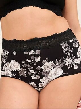 Lane Bryant Cacique Full Brief Cotton panty size 18/20 New in plastic
With tags